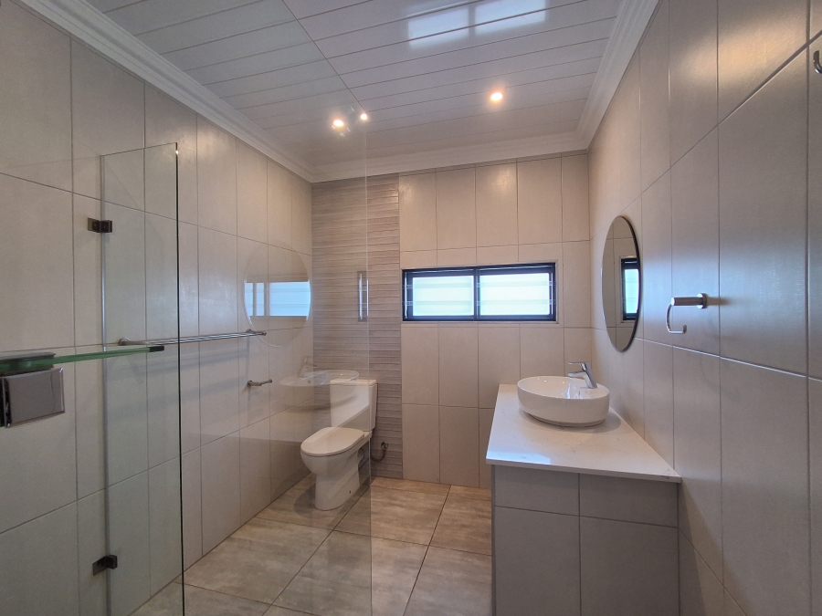 3 Bedroom Property for Sale in Stilbaai Wes Western Cape